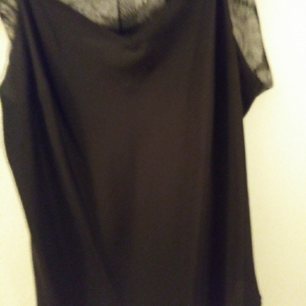 Top - Picture 2 of 5